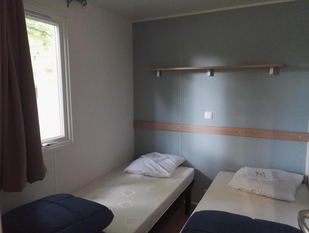 Camping De Bourges Ngoại thất bức ảnh
